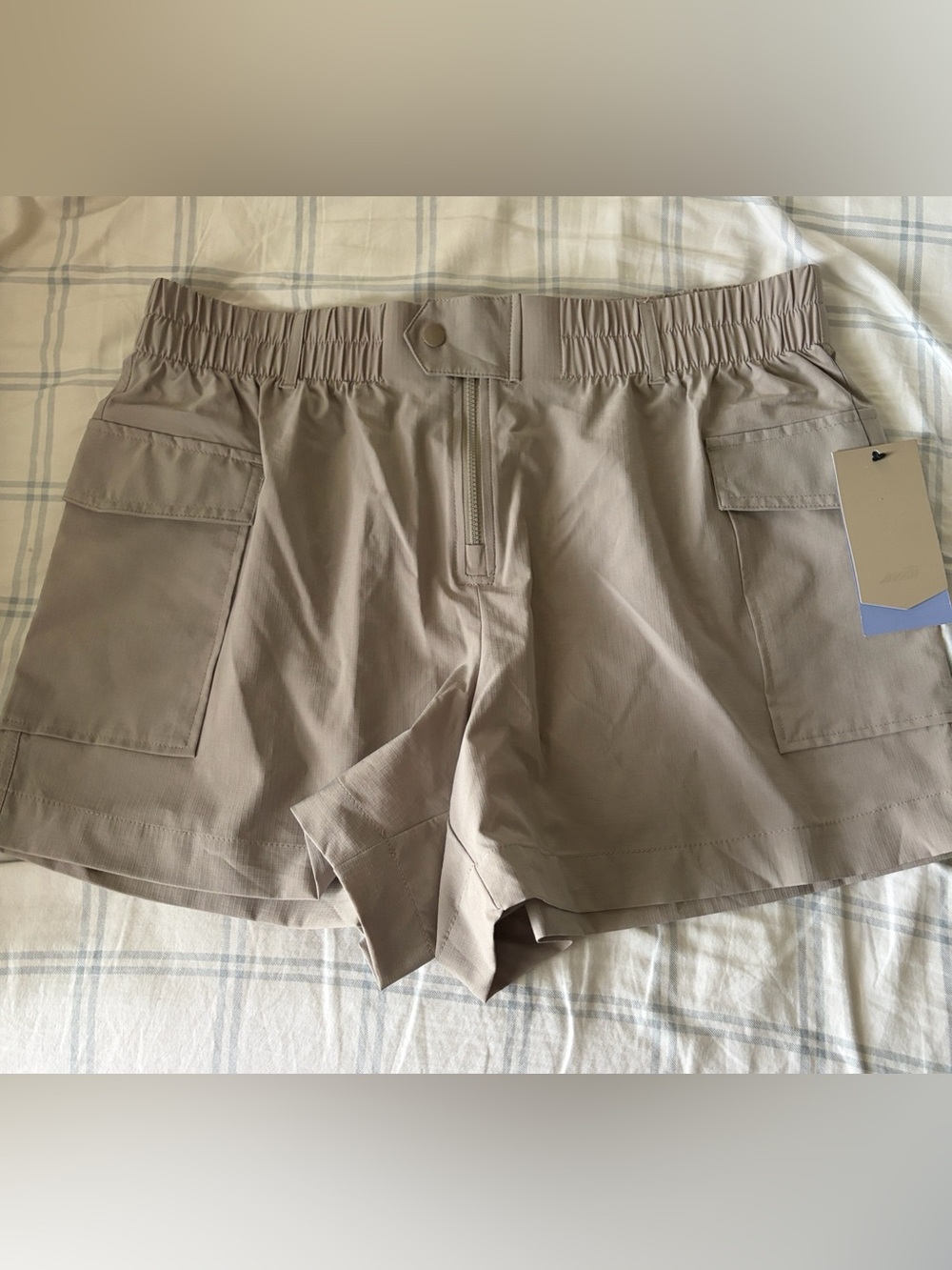 Avia Hike Cargo Shorts Women's Size L (12-14) khaki